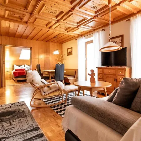 Im Gaestehaus Warter In Altenmarkt Apartament