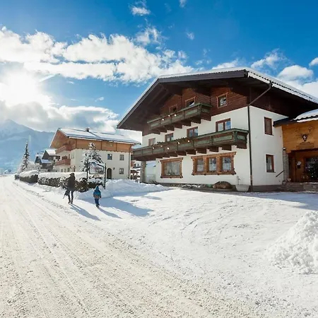 Im Gaestehaus Warter In Altenmarkt Daire