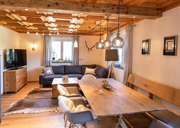 Im Gaestehaus Warter In Altenmarkt アルテンマルクト・イム・ポンガウ